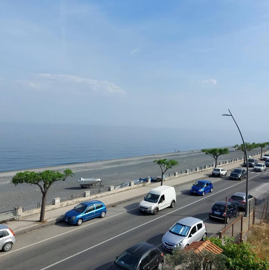 Blue Sicily Apartment Roccalumera Εξωτερικό φωτογραφία